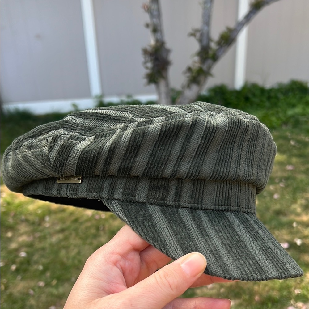 Gigi pip cap